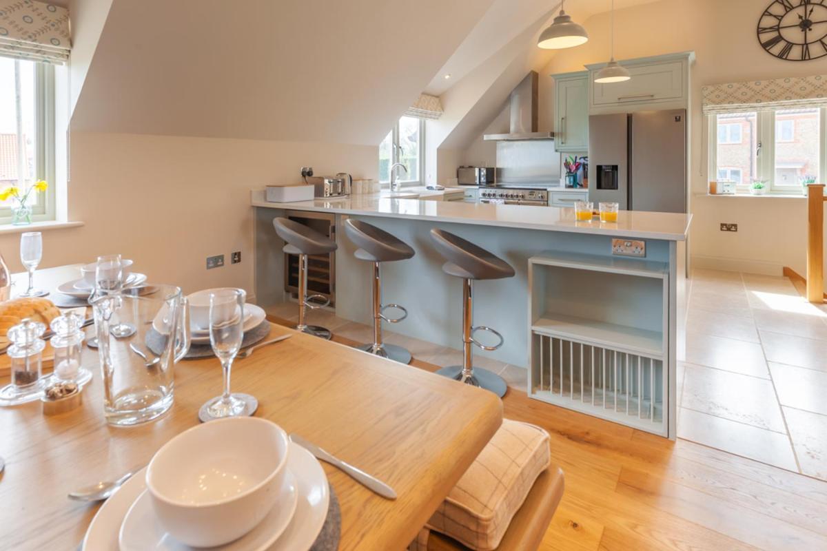 Choseley Cottage - Norfolk Cottage Agency Docking Bagian luar foto